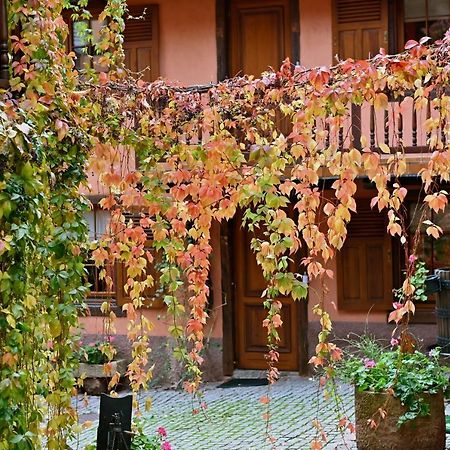 Hotel De L'Ange Niedermorschwihr Esterno foto